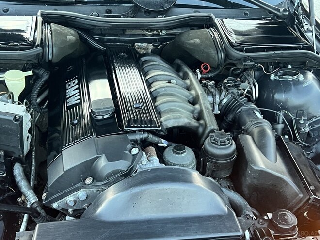 BMW 523 1999, 420,000 km - 2.5 l - Bakı