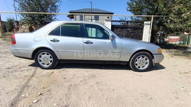 Mercedes C 230 1997, 296,870 km - 2.3 л - Bakı