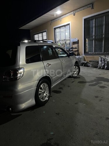 Mitsubishi Airtrek 2002, 300,000 km - 2.4 l - Zaqatala