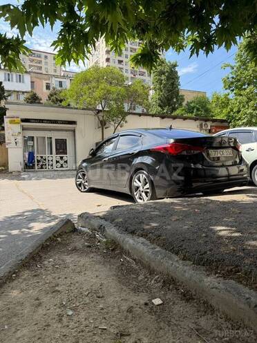 Hyundai Avante 2014, 190,000 km - 1.6 л - Qəbələ