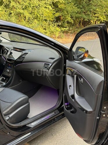 Hyundai Avante 2014, 190,000 km - 1.6 л - Qəbələ