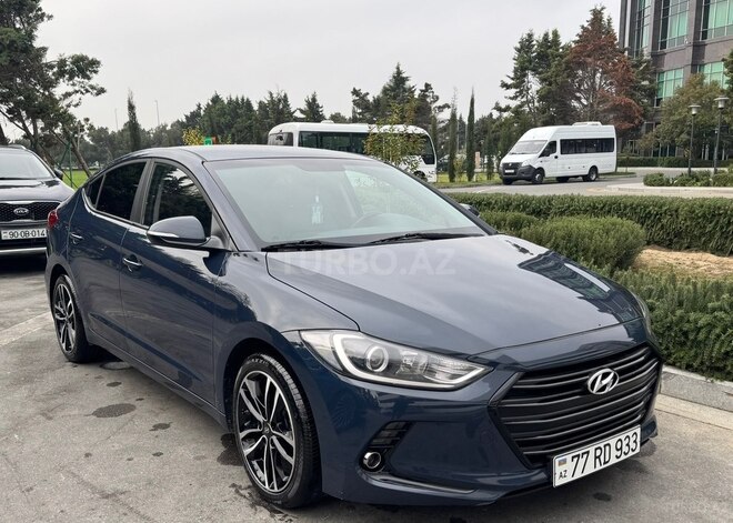 Hyundai Avante 2016, 170,000 km - 1.6 l - Bakı