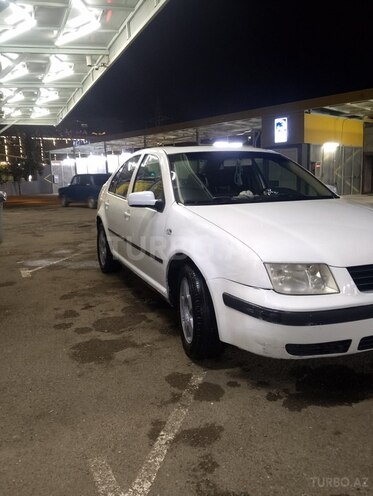 Volkswagen Jetta 2001, 326,000 km - 1.8 l - Gəncə