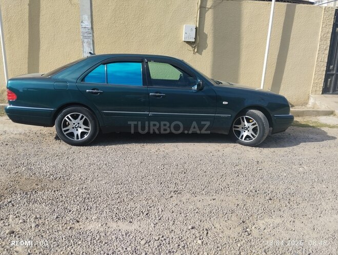 Mercedes E 240 1998, 280,000 km - 2.4 л - Şəki