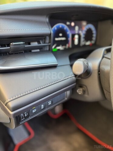 Toyota Camry 2025, 16,500 km - 2.0 l - Bakı