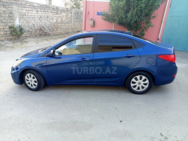Hyundai Accent 2016, 233,000 km - 1.6 л - Bakı