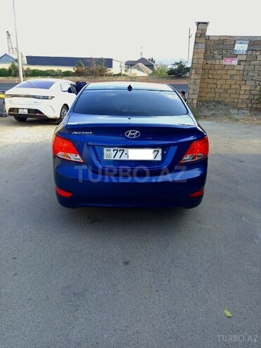 Hyundai Accent 2016, 233,000 km - 1.6 л - Bakı