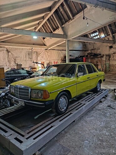 Mercedes  1977, 123,000 km - 3.0 l - Bakı