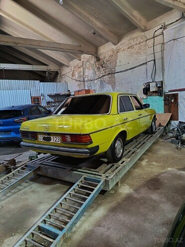 Mercedes  1977, 123,000 km - 3.0 l - Bakı