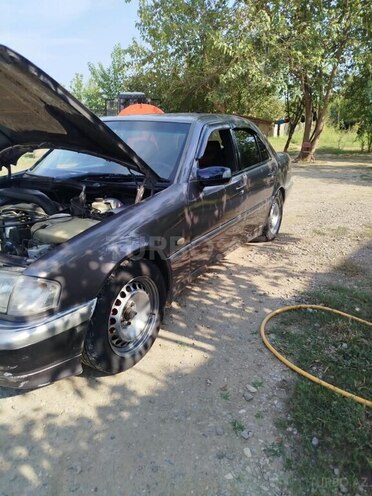Mercedes C 200 1997, 250,000 km - 2.2 l - Bakı