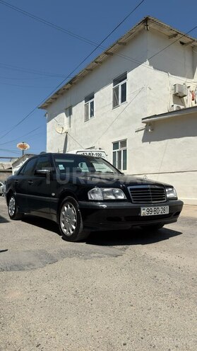 Mercedes C 200 1998, 226,000 km - 2.0 l - Salyan