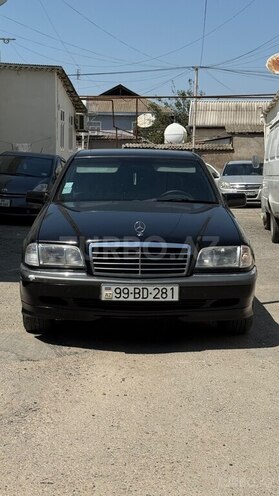 Mercedes C 200 1998, 226,000 km - 2.0 l - Salyan