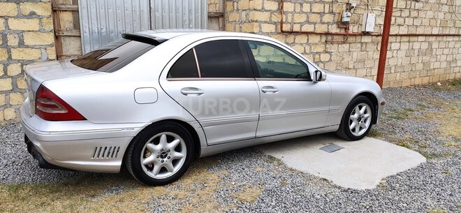 Mercedes C 240 2002, 288,000 km - 2.6 l - Gəncə