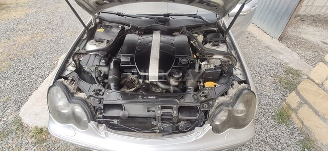Mercedes C 240 2002, 288,000 km - 2.6 l - Gəncə