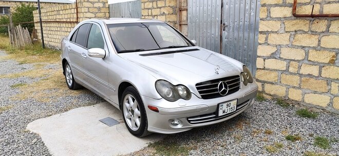 Mercedes C 240 2002, 288,000 km - 2.6 l - Gəncə
