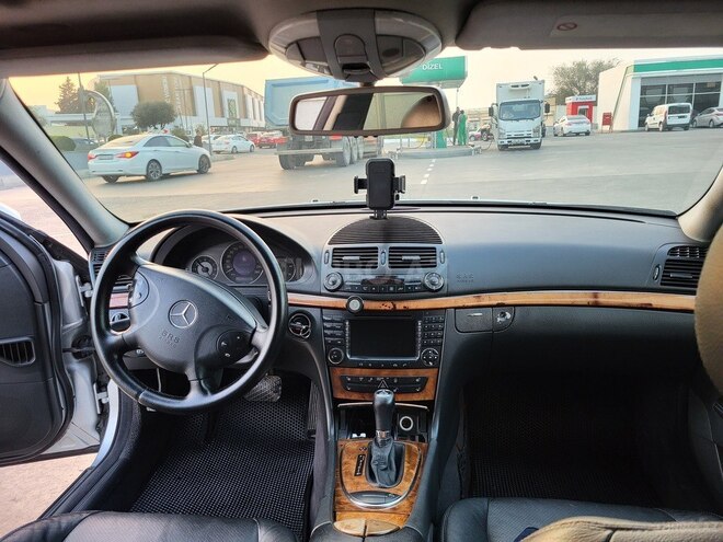 Mercedes E 270 2002, 524,000 km - 2.7 l - Bakı