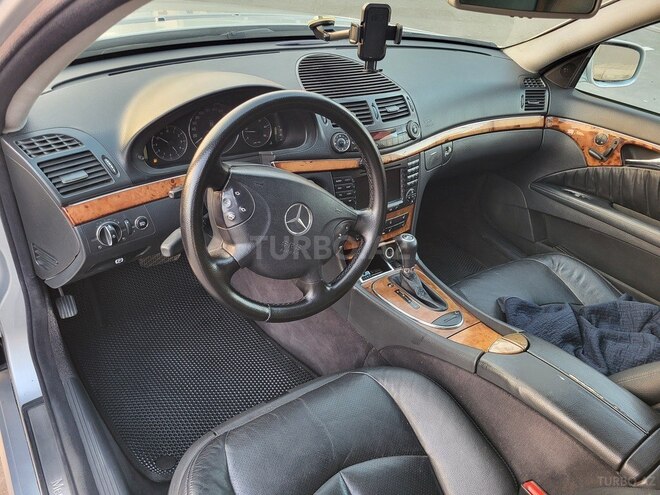 Mercedes E 270 2002, 524,000 km - 2.7 l - Bakı