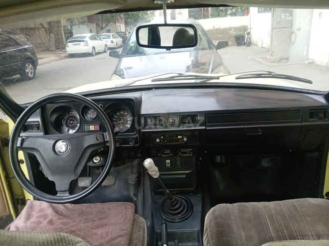 GAZ 24 1990, 500,000 km - 2.5 л - Bakı