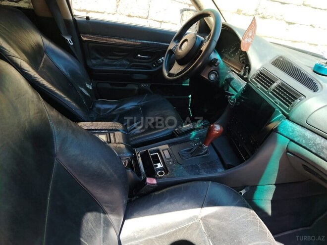 BMW 735 1998, 230,000 km - 3.5 l - Bakı