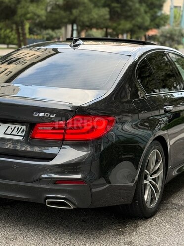 BMW 525 2017, 155,000 km - 2.0 л - Bakı