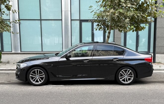 BMW 525 2017, 155,000 km - 2.0 л - Bakı