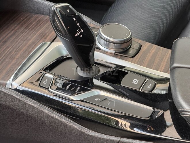 BMW 525 2017, 155,000 km - 2.0 л - Bakı