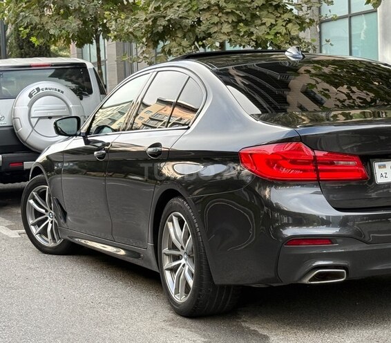 BMW 525 2017, 155,000 km - 2.0 л - Bakı