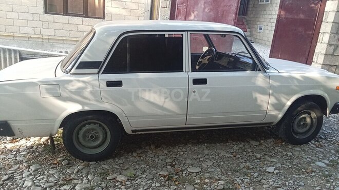 LADA (VAZ) 2107 2005, 15,000 km - 1.6 l - Şamaxı