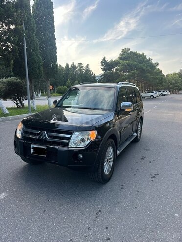 Mitsubishi Pajero 2008, 228,000 km - 3.0 l - Bakı