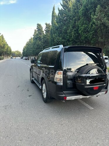 Mitsubishi Pajero 2008, 228,000 km - 3.0 l - Bakı