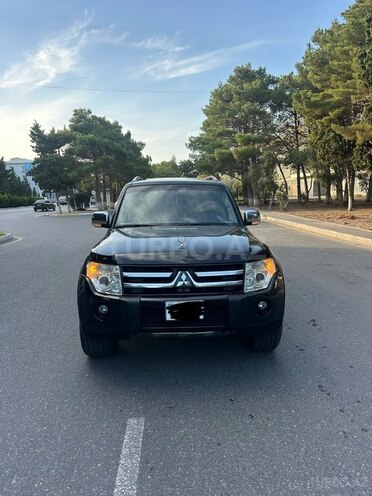 Mitsubishi Pajero 2008, 228,000 km - 3.0 l - Bakı