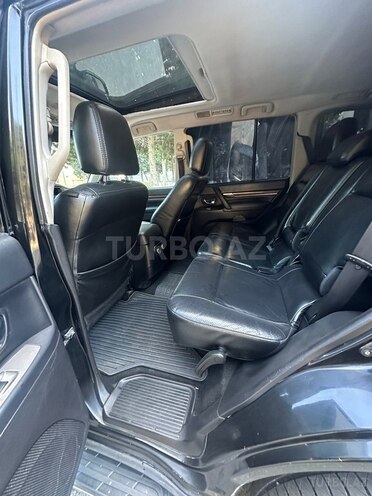Mitsubishi Pajero 2008, 228,000 km - 3.0 l - Bakı