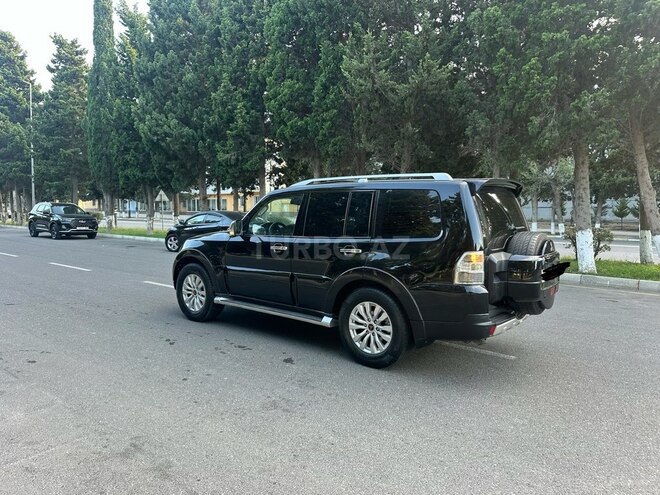 Mitsubishi Pajero 2008, 228,000 km - 3.0 l - Bakı