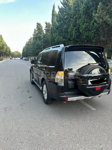 Mitsubishi Pajero 2008, 228,000 km - 3.0 l - Bakı