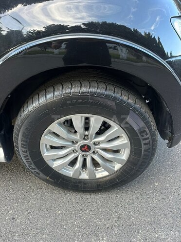 Mitsubishi Pajero 2008, 228,000 km - 3.0 l - Bakı
