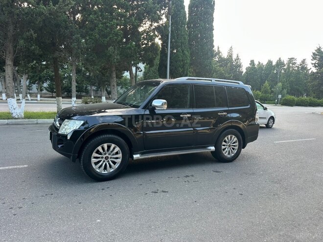 Mitsubishi Pajero 2008, 228,000 km - 3.0 l - Bakı