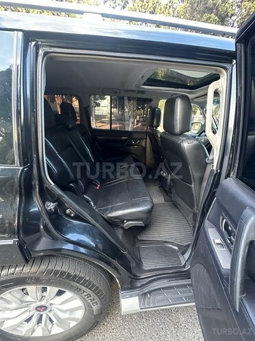 Mitsubishi Pajero 2008, 228,000 km - 3.0 l - Bakı
