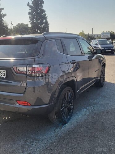 Jeep Compass 2022, 60,500 km - 1.3 l - Sumqayıt