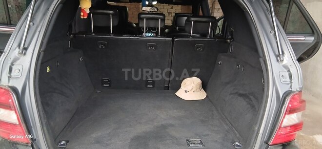 Mercedes  2005, 318,000 km - 5.0 л - Tovuz