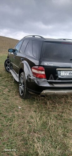 Mercedes  2005, 318,000 km - 5.0 л - Tovuz