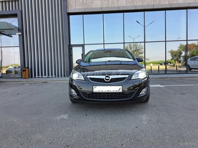 Opel Astra 2012, 265,000 km - 1.4 l - Bakı