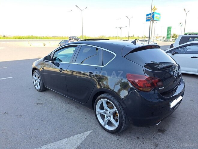 Opel Astra 2012, 265,000 km - 1.4 l - Bakı