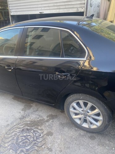 Volkswagen Jetta 2009, 252,000 km - 2.5 l - Bakı