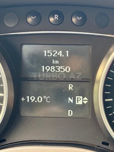 Mercedes ML 350 4MATIC 2005, 231,000 km - 3.5 l - Bakı