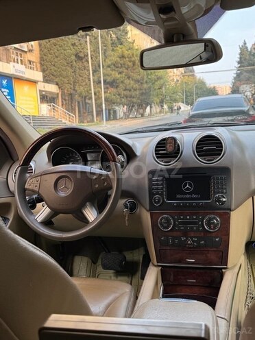 Mercedes ML 350 4MATIC 2005, 231,000 km - 3.5 l - Bakı