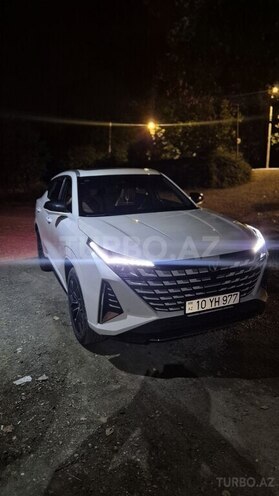 Changan  2025, 10,400 km - 1.5 l - Bakı