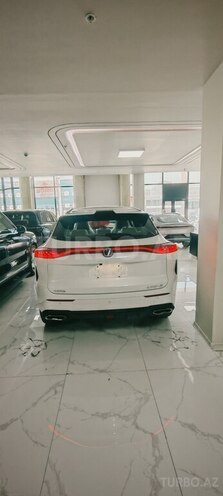 Changan  2025, 10,400 km - 1.5 l - Bakı