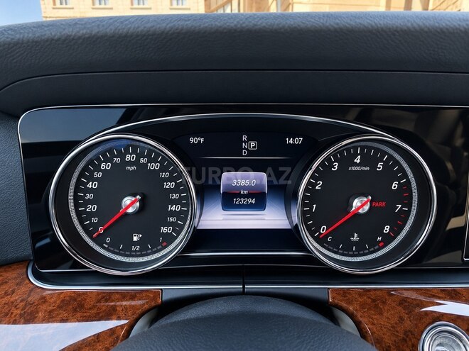 Mercedes E 300 2017, 122,000 km - 2.0 l - Bakı