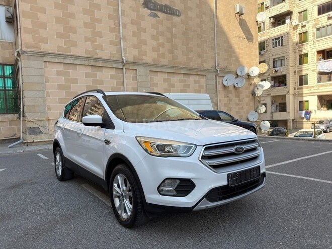 Ford Escape 2017, 129,000 km - 1.5 l - Bakı