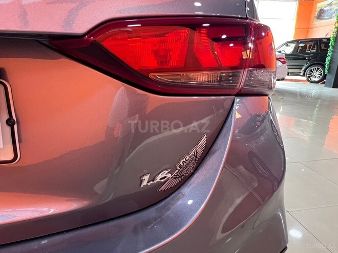 Hyundai Accent 2018, 122,000 km - 1.6 l - Sumqayıt